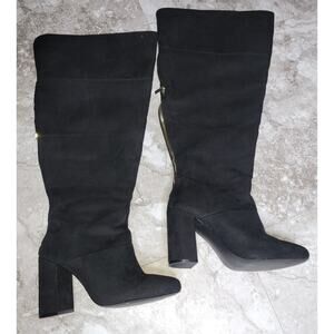 Daisy E Thigh High Black Faux Suede Boots Size 9.5M Pull On Zip 4" Block Heel